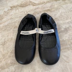 Chanel Ballet Flats 100% authentic Size 38